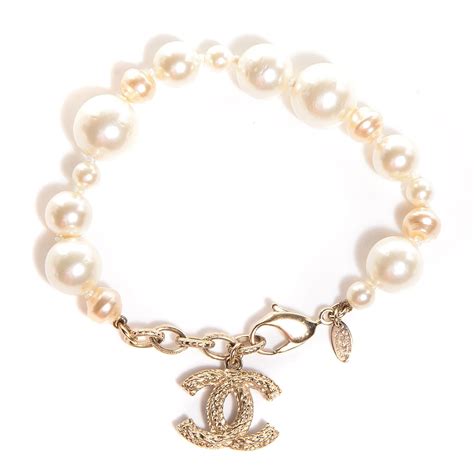 chanel vintage gold chain bracelet|chanel pearl bracelet price.